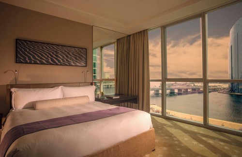 Dubai Festival City Hotel | InterContinental Residence Suites Dubai Festival City by IHG