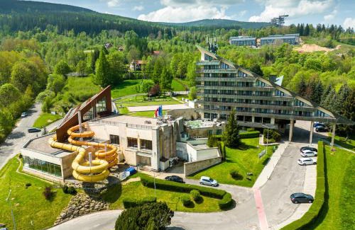 Swieradow-Zdroj Hotel | Interferie Aquapark Sport Hotel Malachit