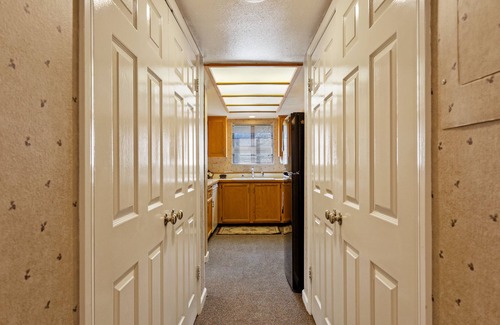 June Lake Condominio | Interlaken 1, cozy two-bedroom condo