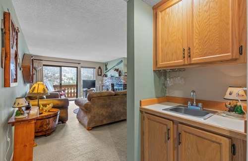 June Lake Condominio | Interlaken 3, one bedroom getaway
