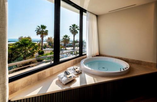 Porto d'Ascoli Hotel | International Hotel & Suite