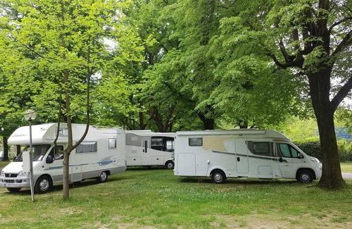 Albate Alquiler De RV | International Camping No Stress
