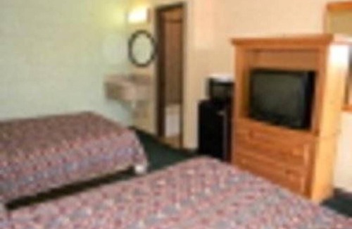 Tulsa Hotel | Interstate Inn Express