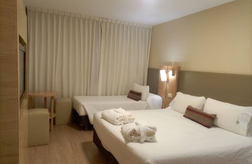 Colón Hotel | Intersur Colon