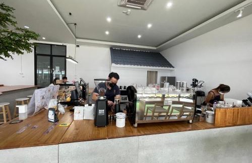 Bang Sao Thong Apartamento | InterView Bangna