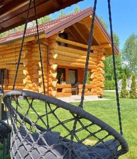 Avrig Chalet De Esquí | Intim Chalet