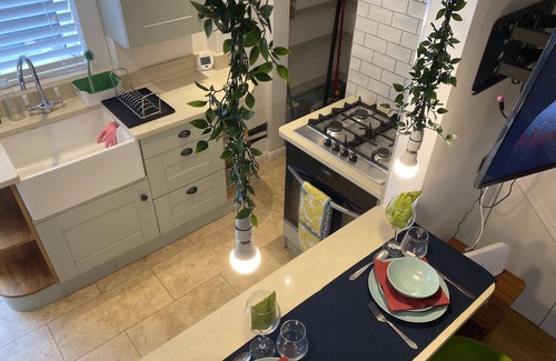 West Thornton Casa | Intimate 1-Bedroom Sanctuary in the Heart of London