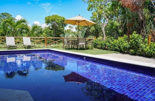 Itacimirim Villa | Intimate 4 suite villa in a garden setting