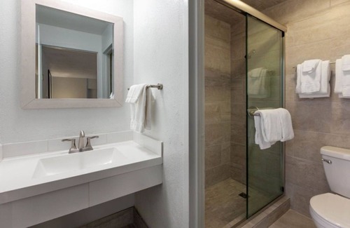 Iron Mountain Apartamento | Sleeps 2! Mountain Escape + Pool & Hot Tub Access