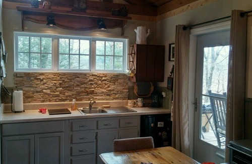 Blairsville Cabaña | Íntima, casa de campo aislada en el norte de Georgia Mtn. Bienvenido a casa.