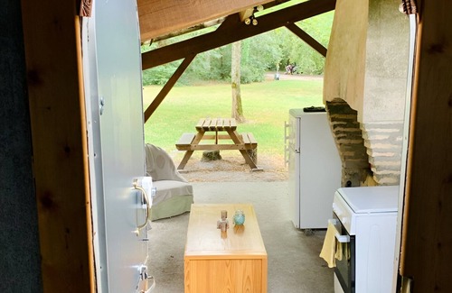 Belin-Beliet Casa | Into THE Wild : Notre "four à Pain & sa Caravane"