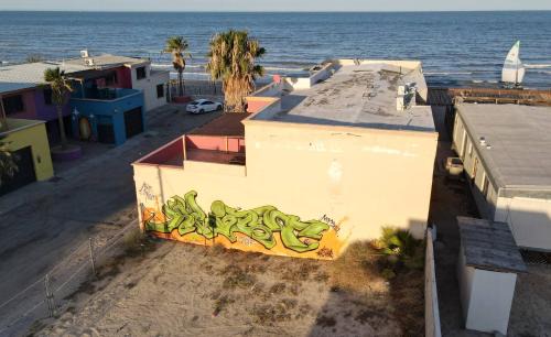 Verdugo Casa | InTown Beach front condo - Casey`s condo 1