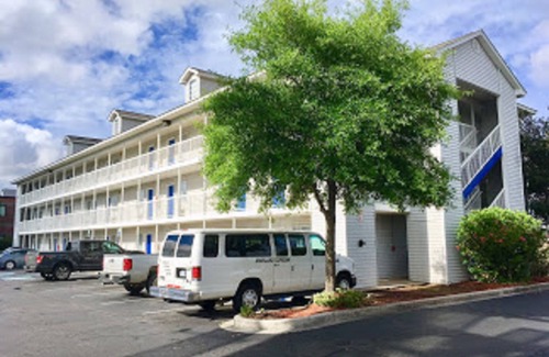North Charleston Apartamento | InTown Suites Extended Stay North Charleston SC – Rivers Ave