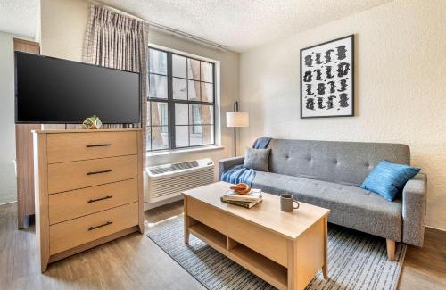 Orlando Hotel | InTown Suites Extended Stay Orlando FL – Presidents Dr