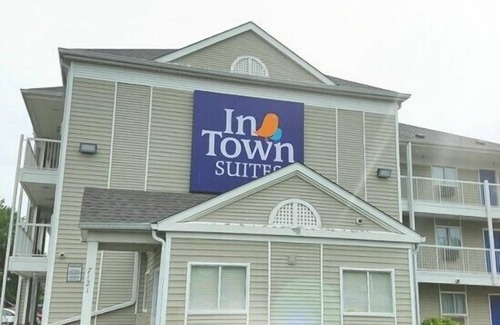 Buechel Apartamento | InTown Suites Extended Stay Louisville KY - Preston Hwy