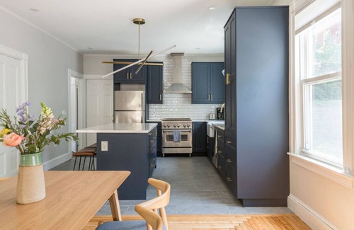 Parkside Apartamento | Intown Wave | Modern Luxury in Downtown Portland