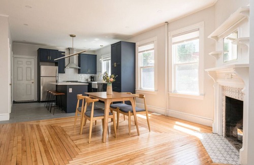 Parkside Apartamento | Intown Wave | Modern Luxury in Downtown Portland