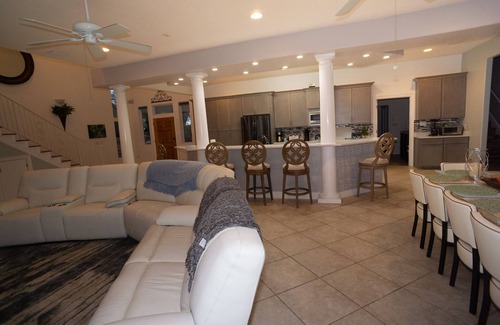 Mary Esther Casa | Intracoastal Bay Villa con 500 pies de costa !! Duerme 14