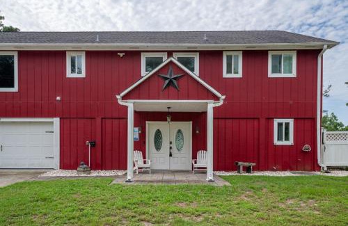 Shallotte Casa | Intracoastal Ocean Views - Pool - Laid Back Coastal Living