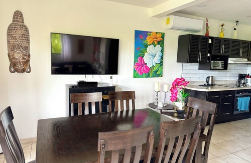 Liberia Condominio | This condominium is a 2 bedroom(s), 1.5 bathrooms, located in Playas Del Coco, Provincia de Guanacaste.