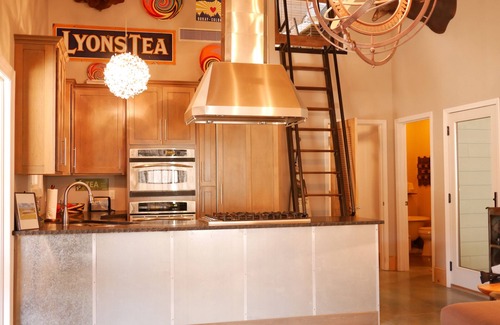 Cotter Casa | InTroutWeTrust White Hole Cabin