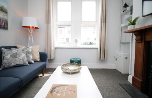 Roath Apartamento | Inverness - Cardiff Stay, 2-Bed Home Sleeps 4 & Netflix