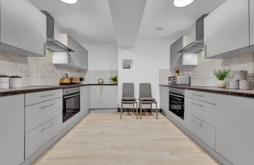London Borough of Hounslow Apartamento | Inviting 1-bed House in Feltham
