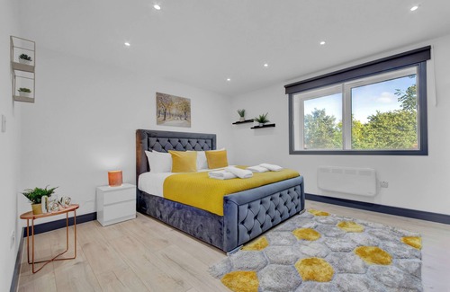 London Borough of Hounslow Apartamento | Inviting 1-bed House in Feltham