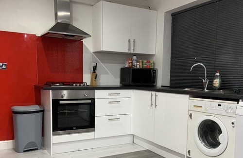 Lacey Green Casa | Inviting 2-bed Fully Furnished House-high Wycombe