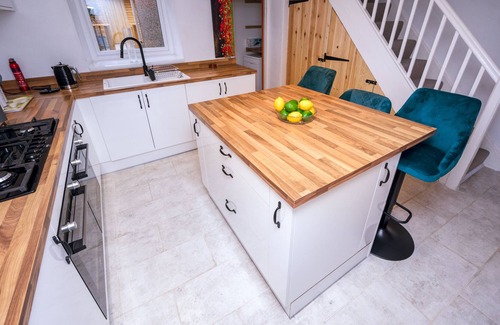 Port Talbot Casa | Inviting 2-Bed House in Afan forest Port Talbot