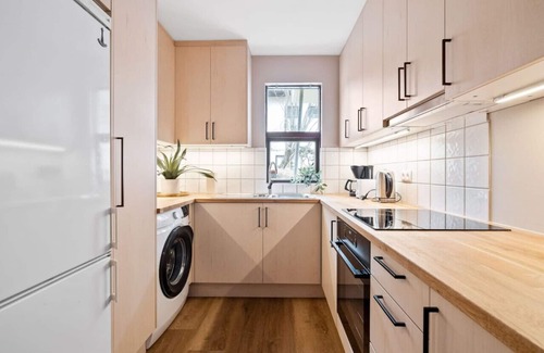 Breidholt Apartamento | Inviting 2BR Haven in the Heart of the Suburbs