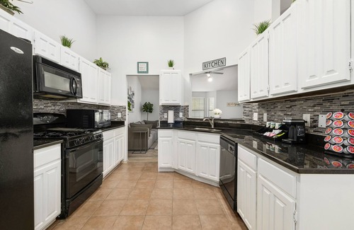 Buckner Terrace - Everglade Park Casa | Inviting 3BR Home near Downtown Dallas and The State Fair of Texas