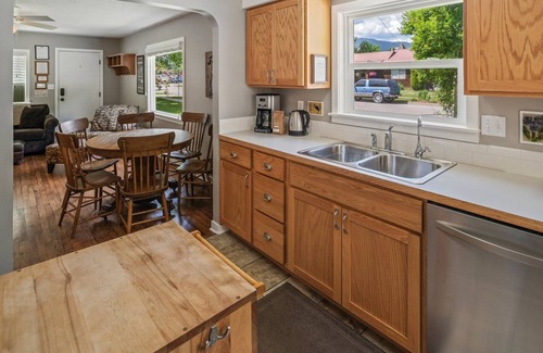 Sandpoint Casa | Inviting and Comfortable | 2 Bed, 2 Bath