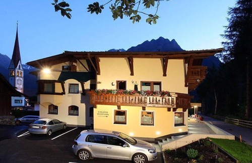 Unterlaengenfeld Apartamento | Inviting apartment in Längenfeld with sauna