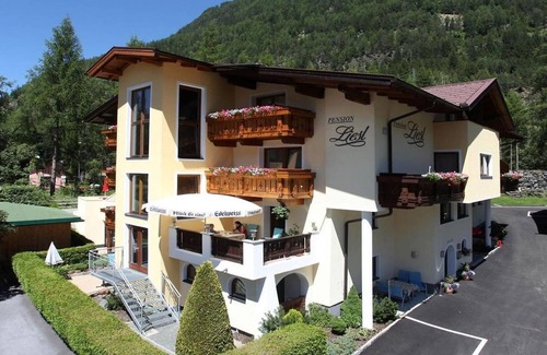 Unterlaengenfeld Apartamento | Inviting apartment in Längenfeld with sauna