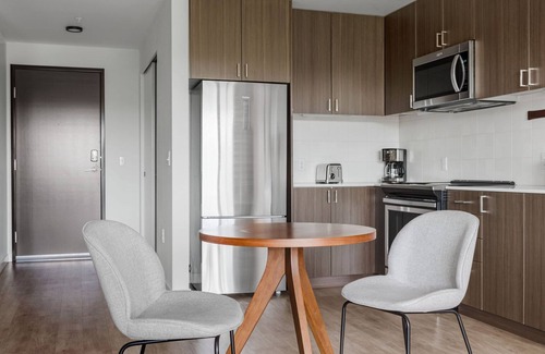 Mann Apartamento | Inviting Central District 1BR w/ Gym, near Dining, by Blueground