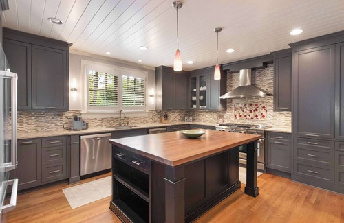 Morningside-Lenox Park Casa | Inviting Craftsman Retreat:Your Home Away from Home