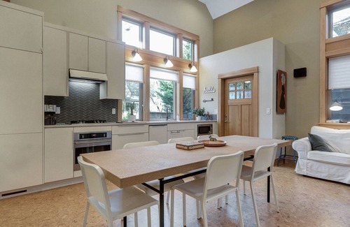Belmont Casa | Casa de diseño acogedor