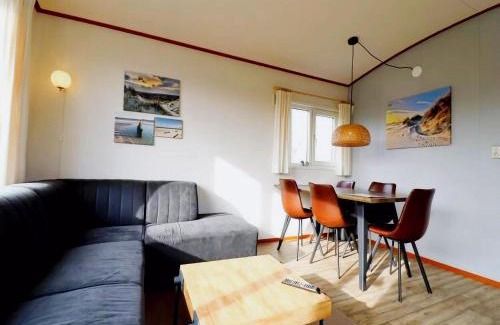 Hollum Chalet De Esquí | Inviting Dune Chalet in Hollum near Golf Course