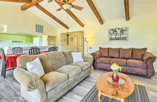 Franklin Cabina | Inviting Franklin Cabin w/ Deck & Mtn Views!