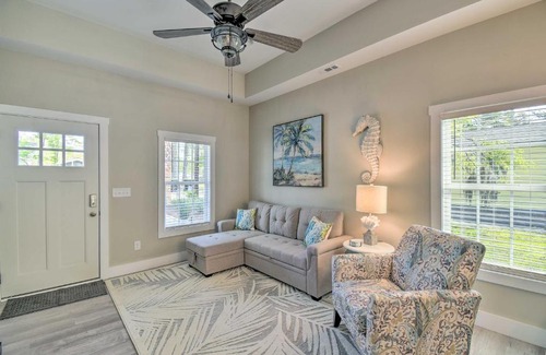 Ocean Isle Beach Casa | Inviting Home Less Than 2 Mi to Ocean Isle Beach Pier