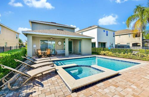 West Kissimmee Casa | Inviting Home Near Disney With Private Pool And Waterpark & Resort Access At Encore Resorts Reunion - 7578Mr
