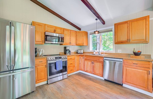 Brownsville Casa | Inviting Vermont Home On Mount Ascutney!