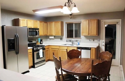 Las Cruces Casa | Invitingly Comfortable- Fireplace, WiFi, Mtn Views