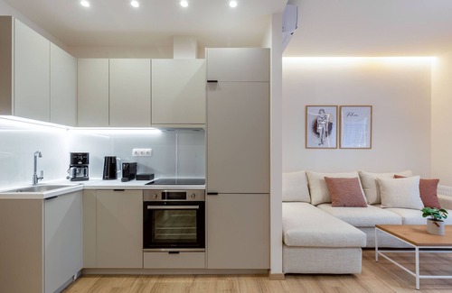 Petralona Apartamento | IO SUITES