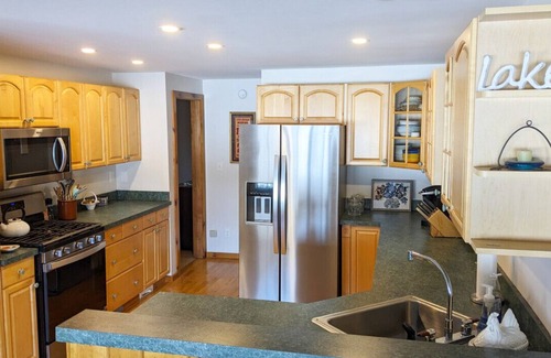 Bradford Casa | Iona Lake House on Lake Massasecum