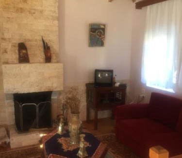 Dodoni Casa | Ionas House
