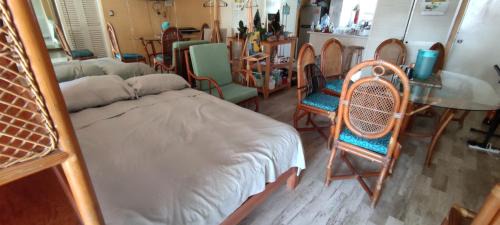 Club Deportivo Casa | IOW4 LM Yoga Lounge