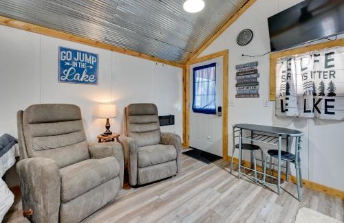 Austinville Apartamento | Iowa Tiny Cabin Near Pine Lake State Park