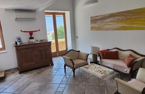 Anacapri Cama Y Desayuno | Ipazia Capri